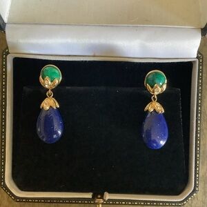 Avon faux lapis & Malachite clip on earrings.
